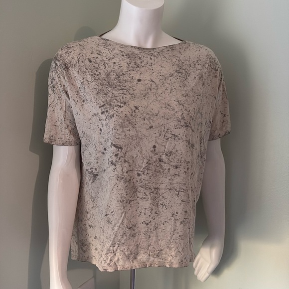 Lululemon Back In Action Tee *Vitasea Size 2 in Cirrus Wash Opal - Picture 2 of 10